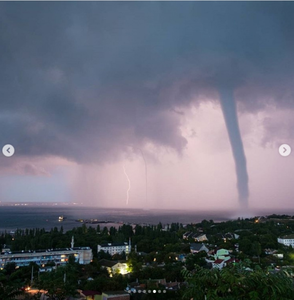 Ялта ушла под воду: в оккупированном Крыму бушевала стихия